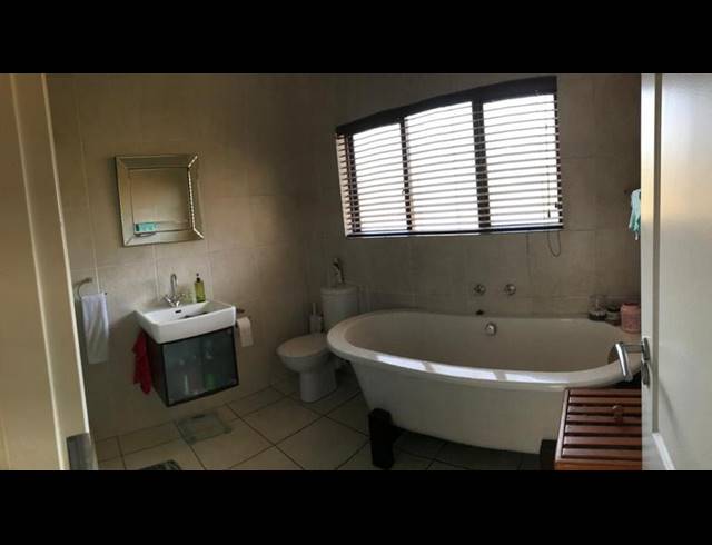 1 BEDROOM PROPERTY TO RENT IN SOLHEIM